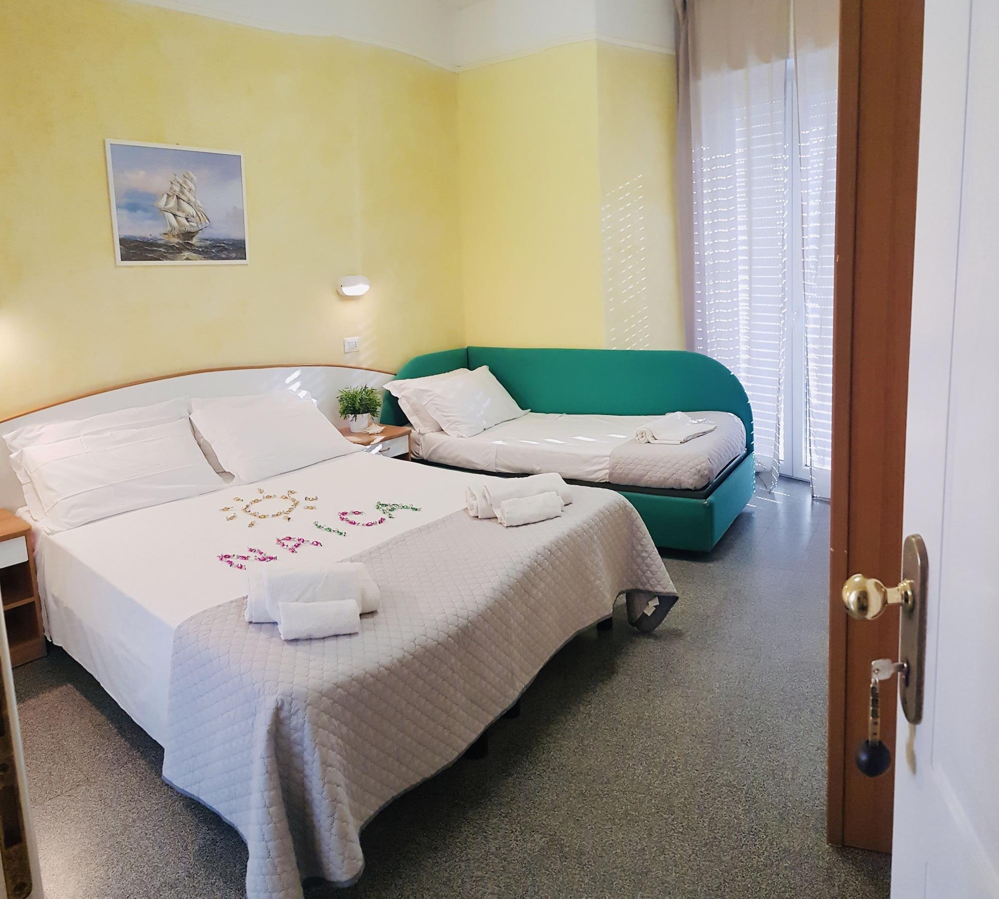 Hotel Naica Rimini Exteriör bild