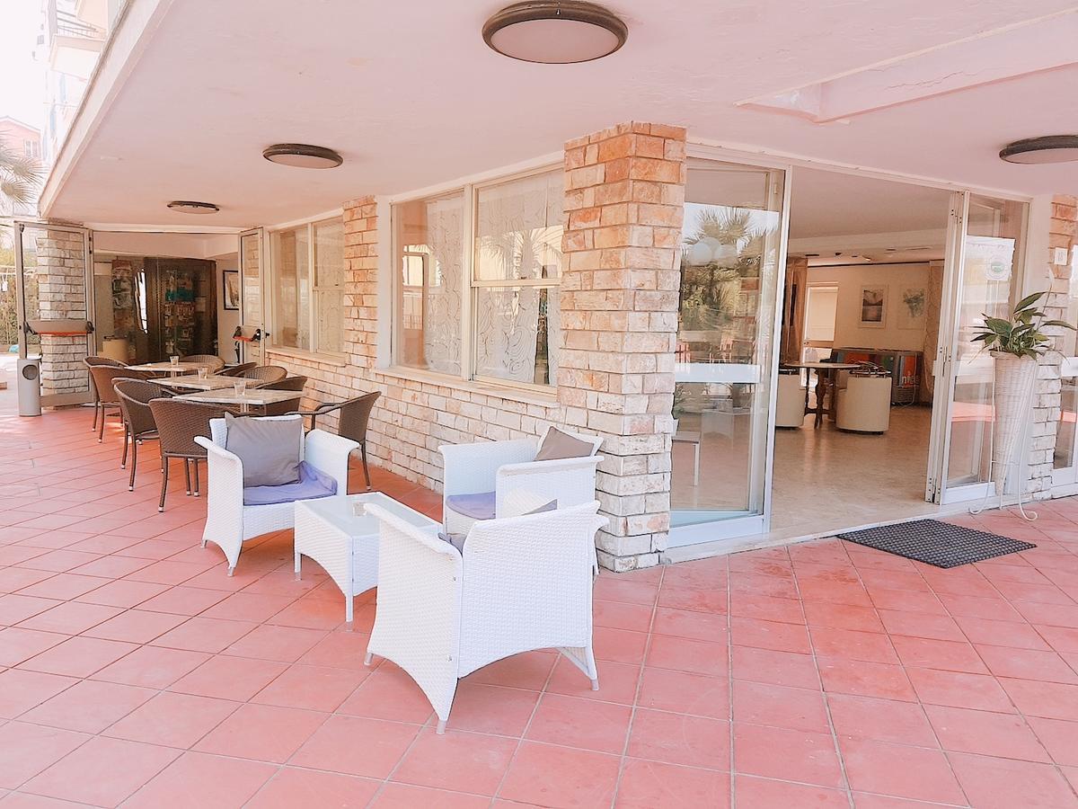 Hotel Naica Rimini Exteriör bild