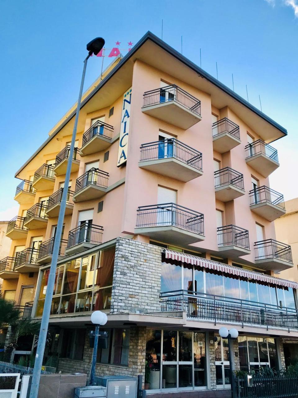 Hotel Naica Rimini Exteriör bild